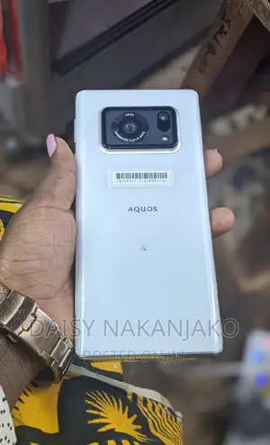 New Sharp Aquos R6 128 GB White