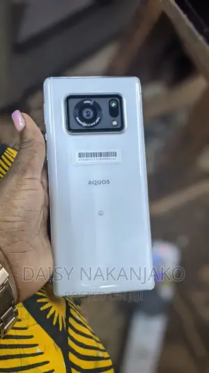 New Sharp Aquos R6 128 GB White