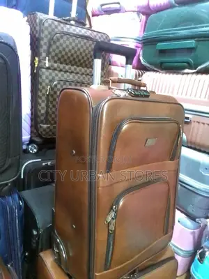 Youaye Leather Suitcase