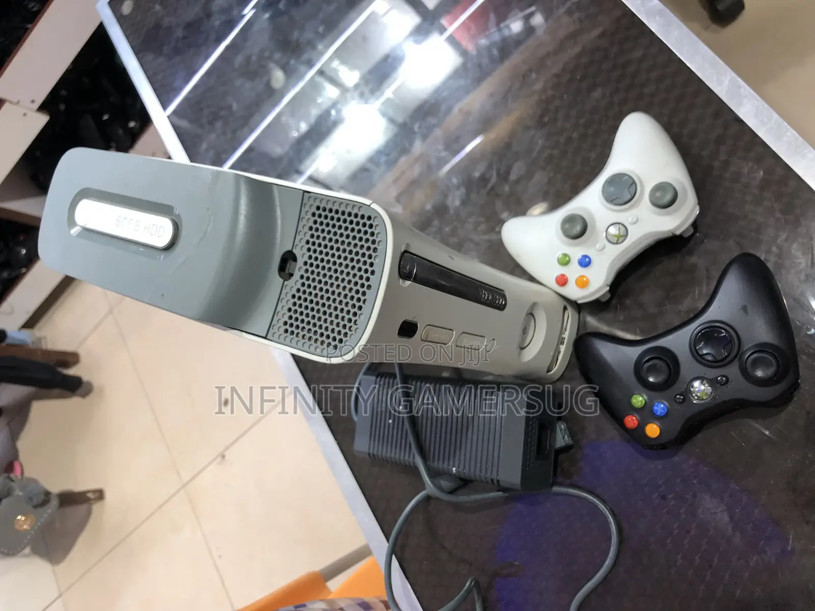Chipped Xbox 360