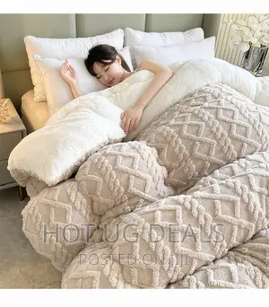 6x6 4pcs Fleece Blanket With Pillowcases,Bedsheet- Brown -