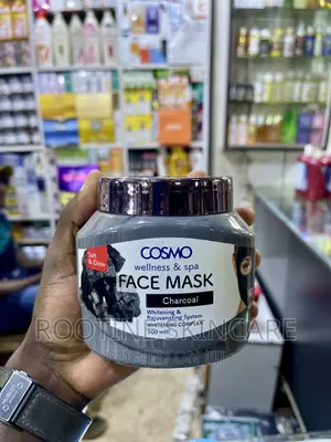 Cosmo Wellness and Spa Face Mask