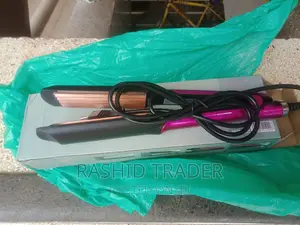 Hair Straightener in Stock