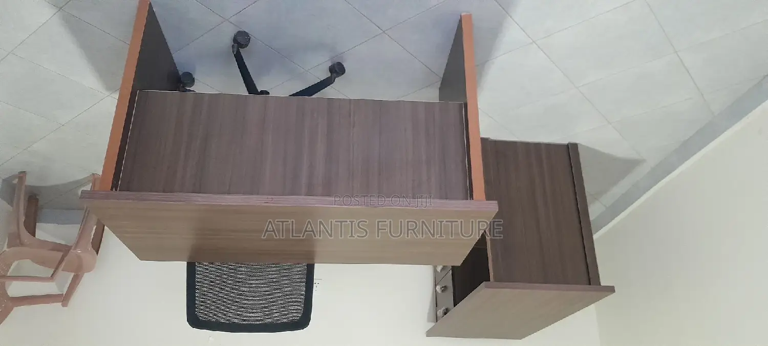 A Durable Office Table