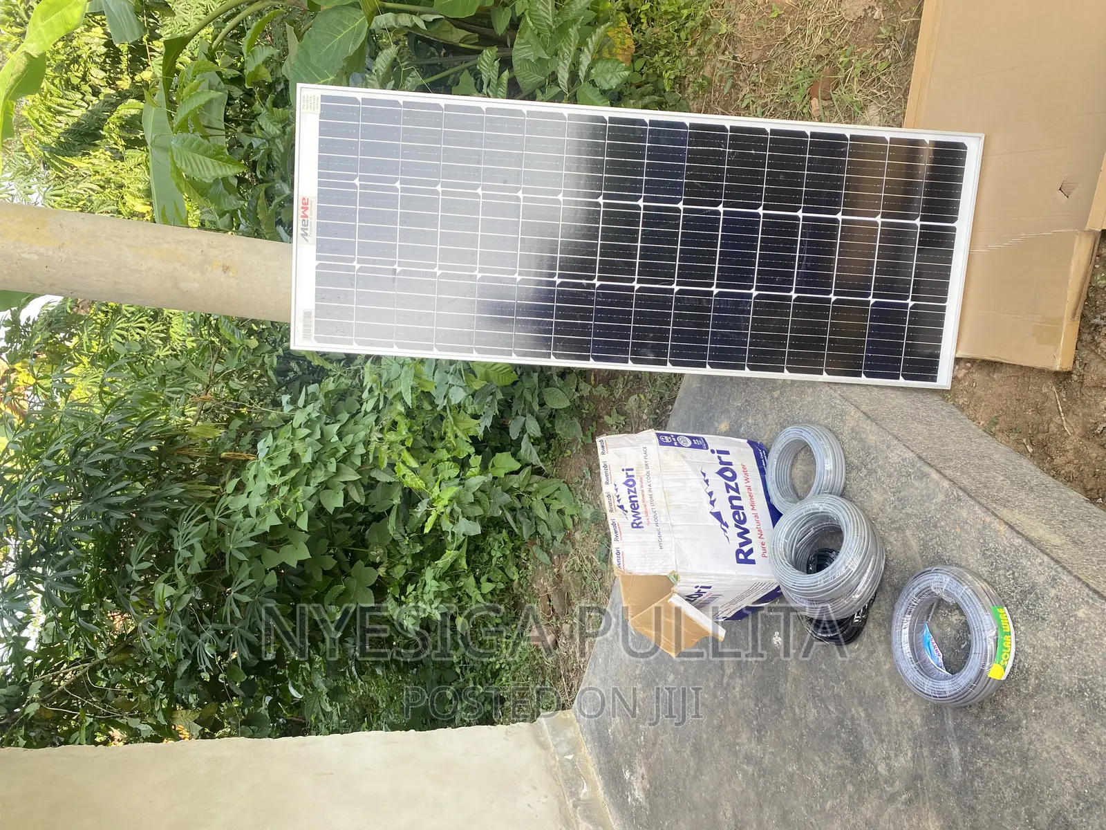 8 Solar Lights ,With Phone Charging ,100w Solar Panel A