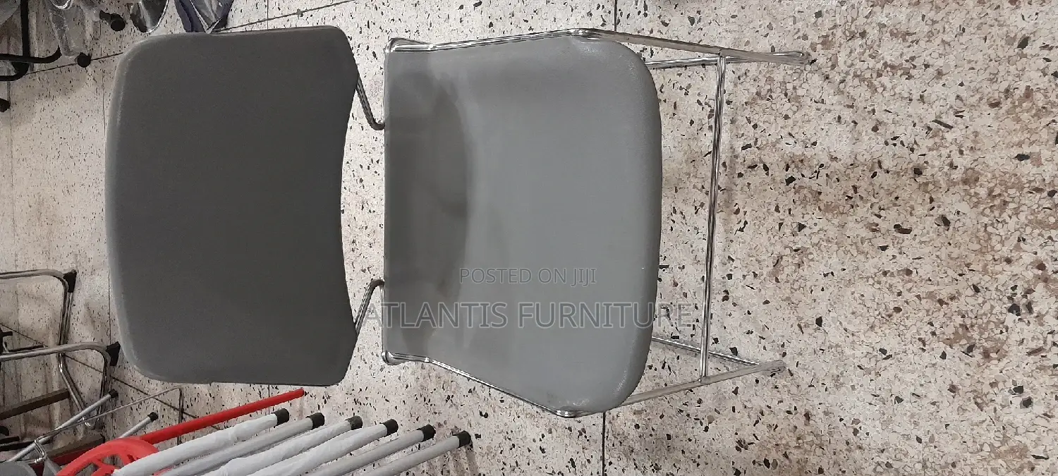An Executive Office Waiting Chair