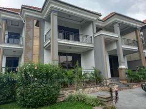 Furnished 6bdrm Mansion in Kisaasi Tarmack, Nakawa for sale