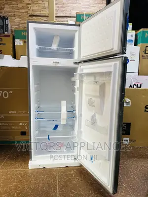 Chiq 270l Double Door Fridge With Water Dispenser