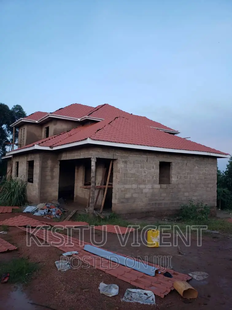Roofing Contractor 21