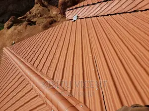Roofing Contractor 21