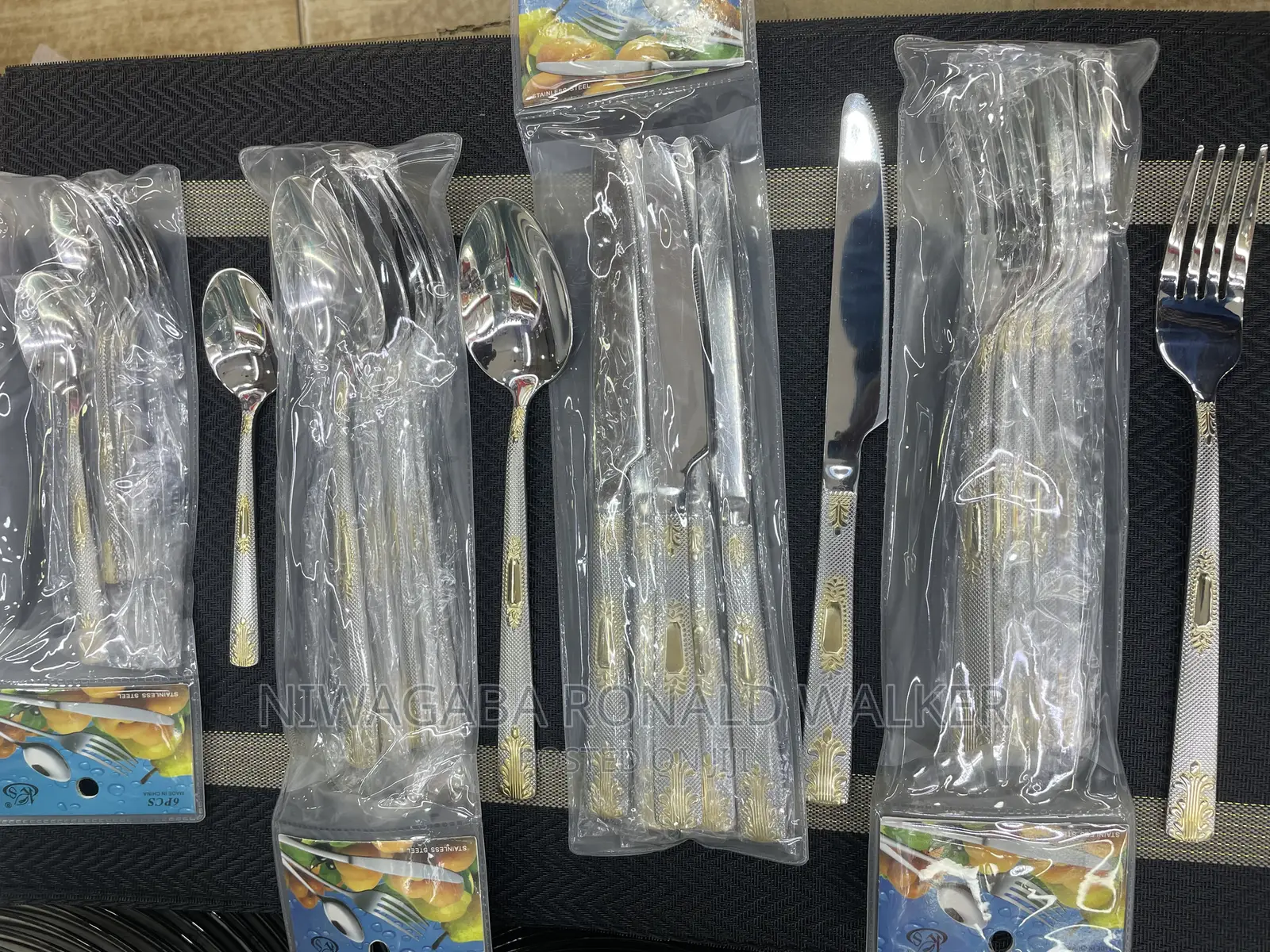 24pc Classic Cutlery Set Heavy Duty