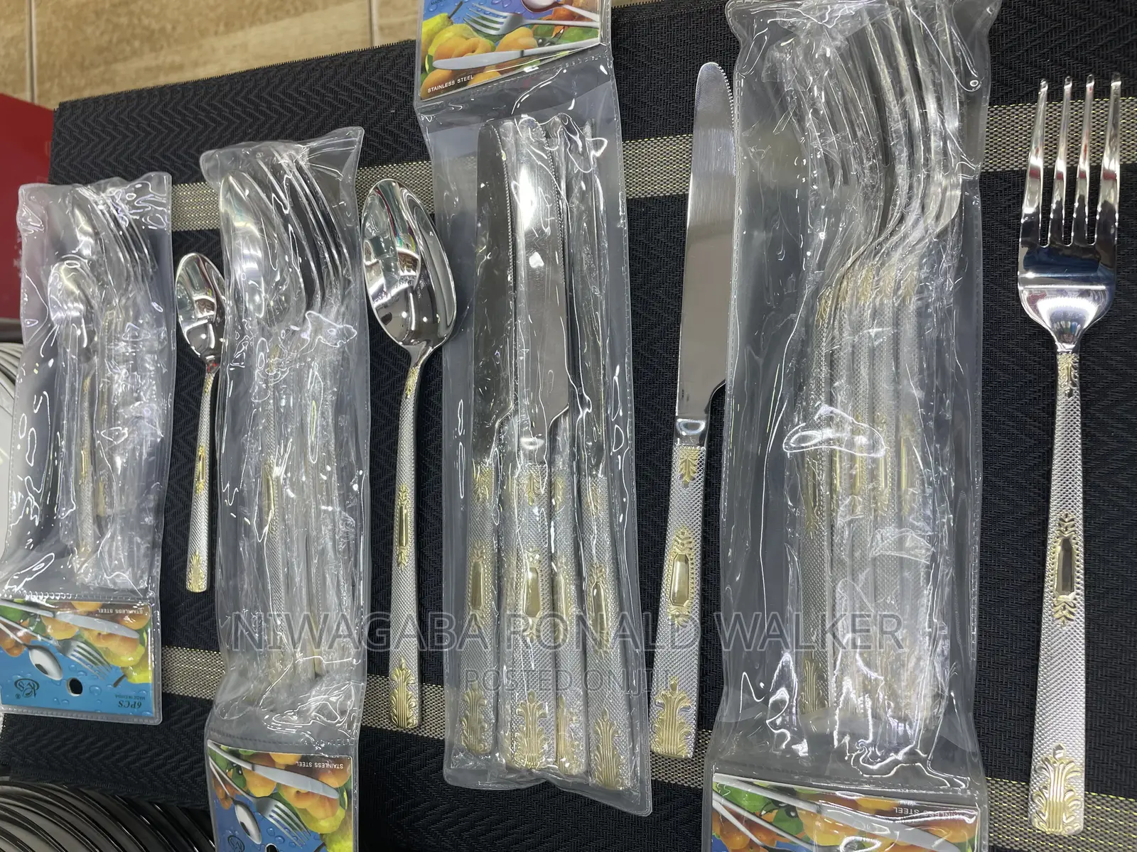 24pc Classic Cutlery Set Heavy Duty