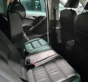 Volkswagen Tiguan 2.0 S 2009 White