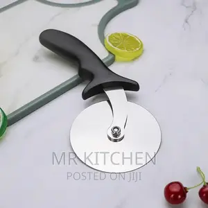 Pizza Cutter