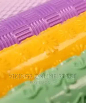 One Embossed Rolling Pin Non Stick