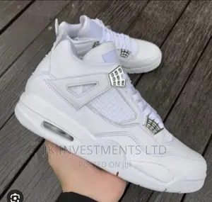 Air Jordan 4 Retro Sneakers