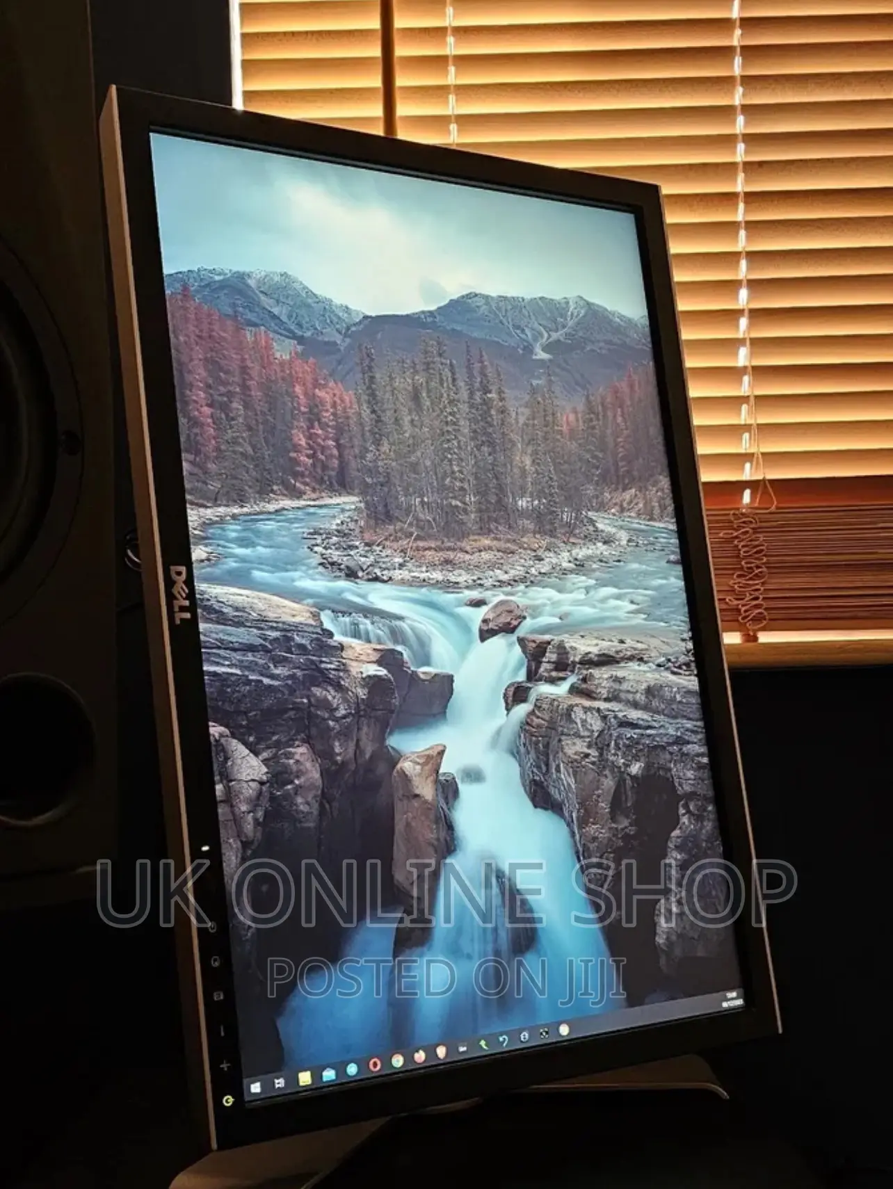 Dell Ultrasharp 2407wfpb PC Monitor Adjustable
