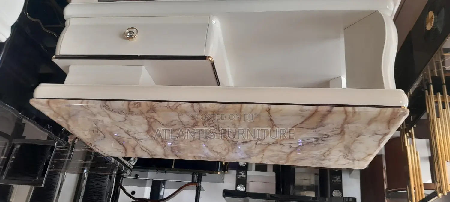 A Set of Centre Table With Floor Cabinet.
