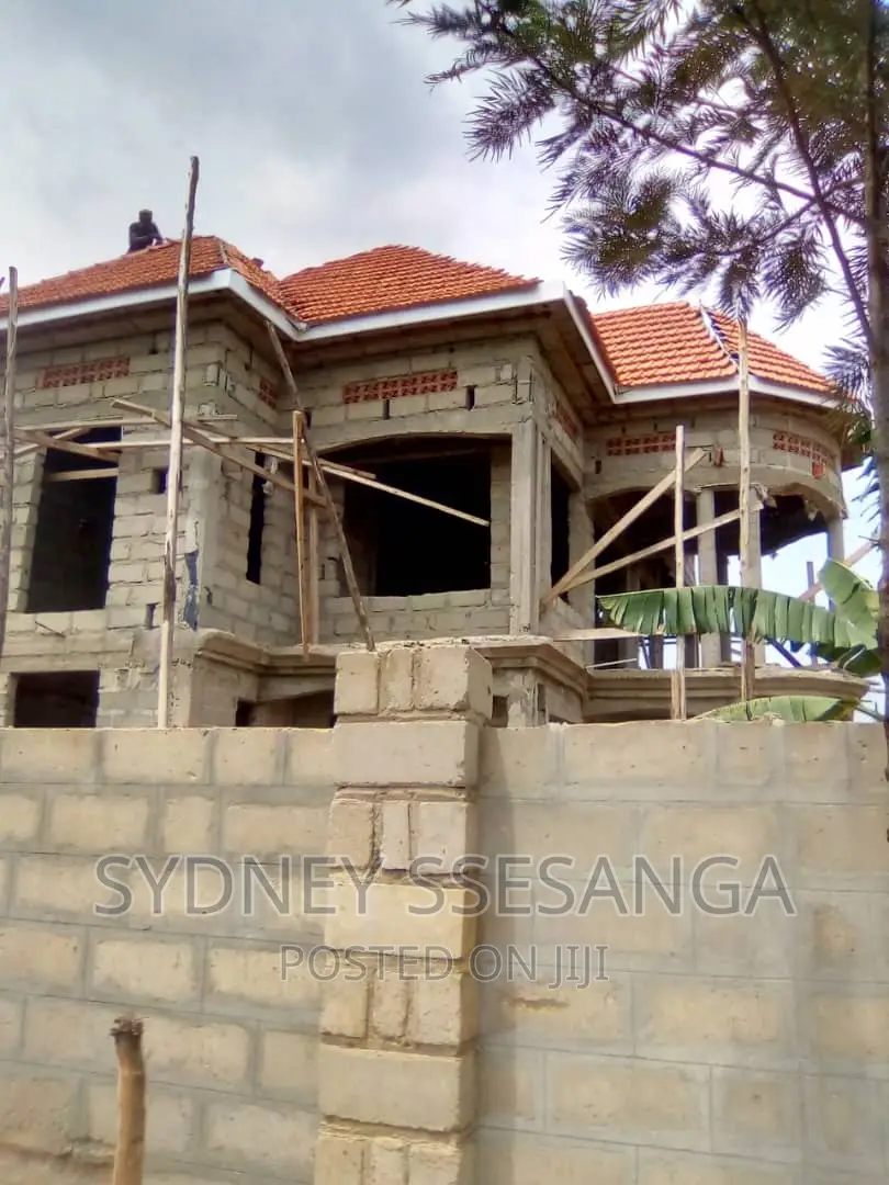 Clay Tile Excellence: Ugroofers' Expert Installation