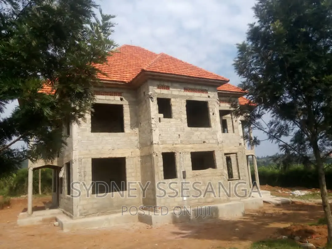Clay Tile Excellence: Ugroofers' Expert Installation