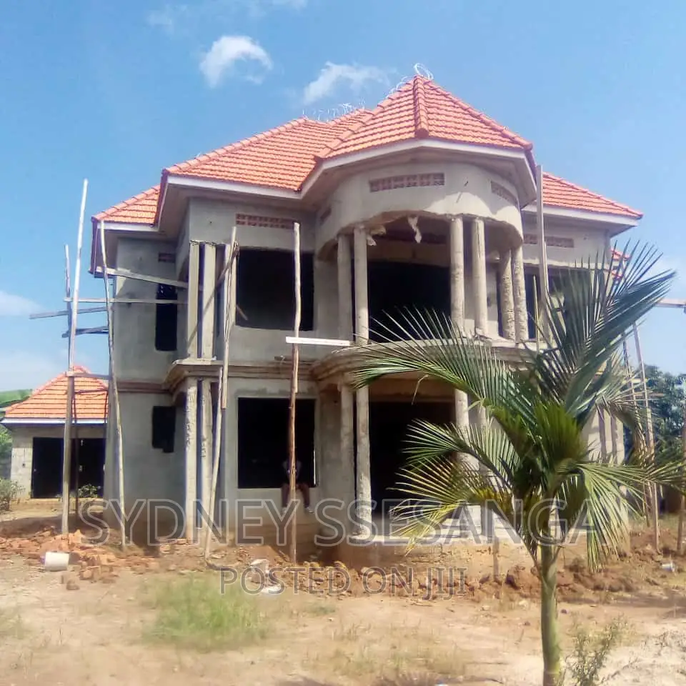 Clay Tile Excellence: Ugroofers' Expert Installation