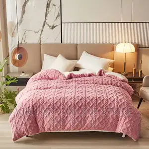5*6 , 6*6 Tufted Woolen Duvet