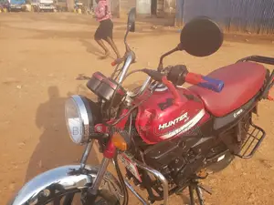 Hero Hunter 125 2020 Red