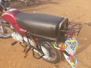 Bajaj Boxer 2018 Red