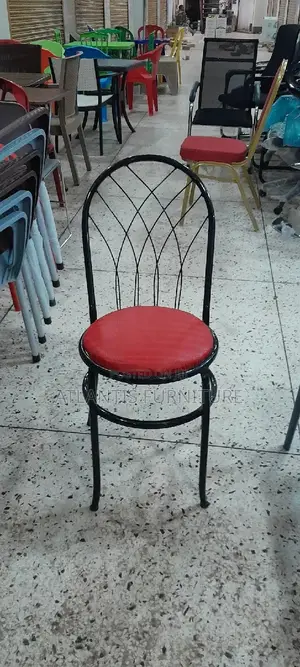 Simple Restaurant Chair