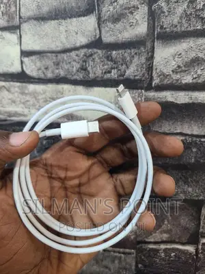 Original Apple USB C to Lightning Cable 1 Metre