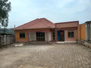Furnished 4bdrm Bungalow in Canaan Estates, Kira for sale