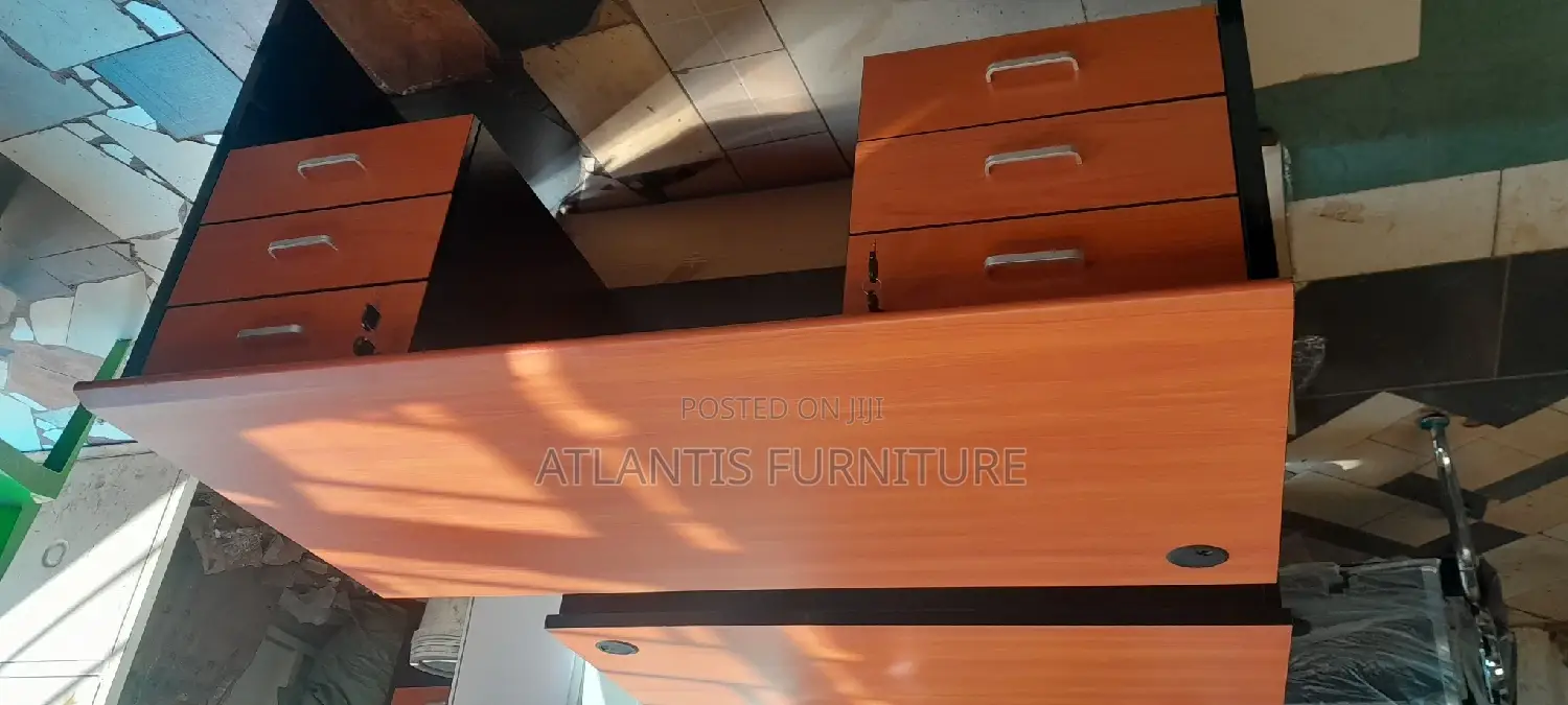 A Durable 140cm Office Desk With Six Drawers