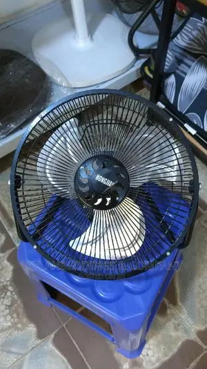 Tornado Fan Deluxe
Table Fan