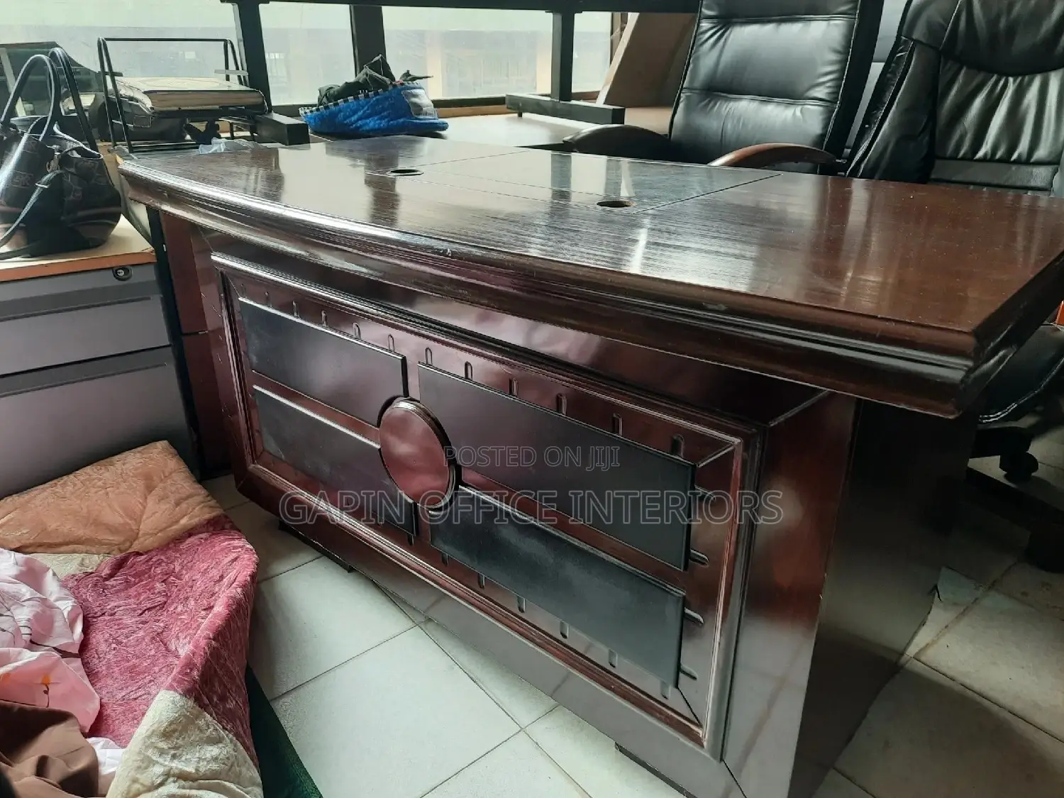 Executive Office Table of Size 140cm