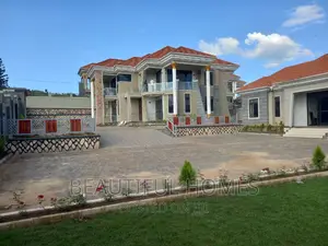 Furnished 6bdrm Mansion in Kira Rich Estate for sale