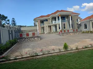 Furnished 6bdrm House in Kira for sale