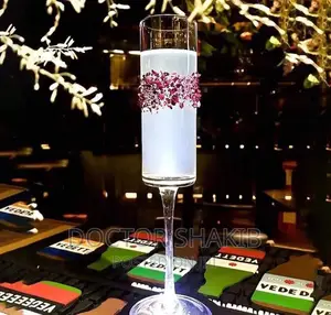 International Otis Champagne Flutes (12pcs)