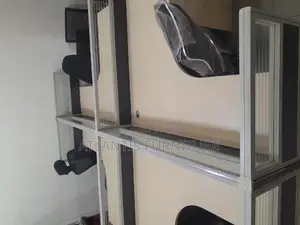 A Straight Four Sitter Work Station