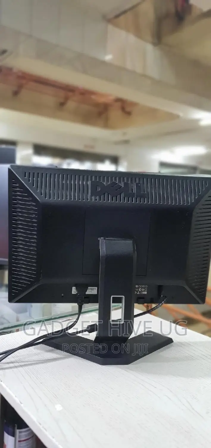 17" Wide Monitor