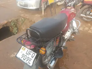 Bajaj Boxer 2022 Red