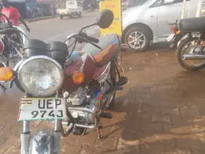 Bajaj Boxer 2018 Red