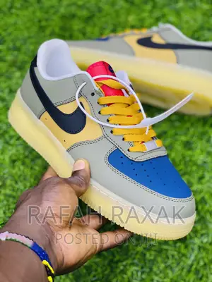 Original Coloured Nike Airforce 1 Sneaker