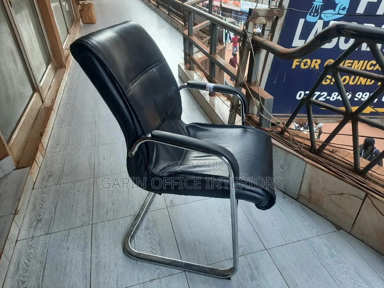 Non Rotating Office Chair