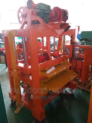 Block and Pavers Machine