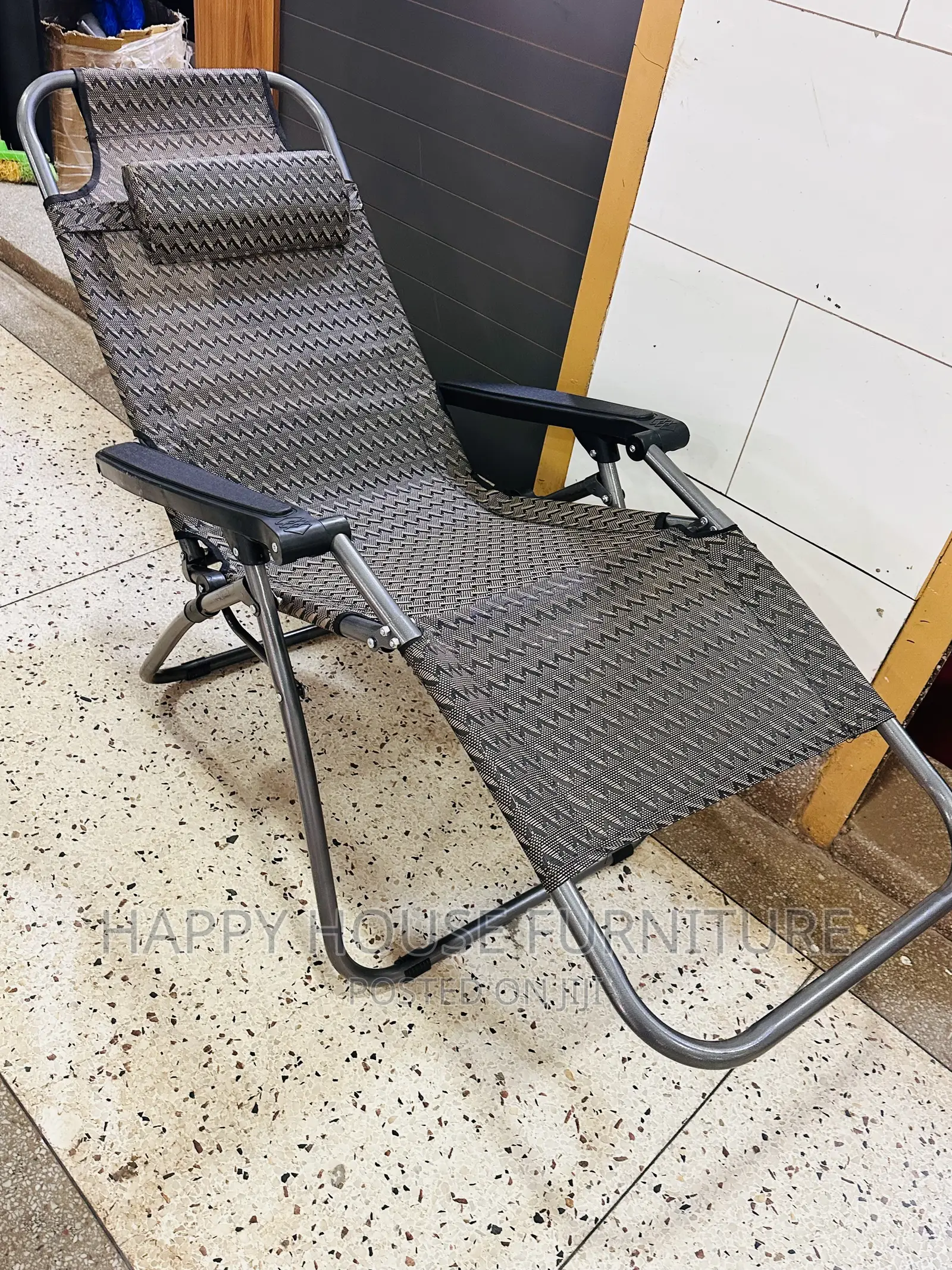 Foldable Resting Chair