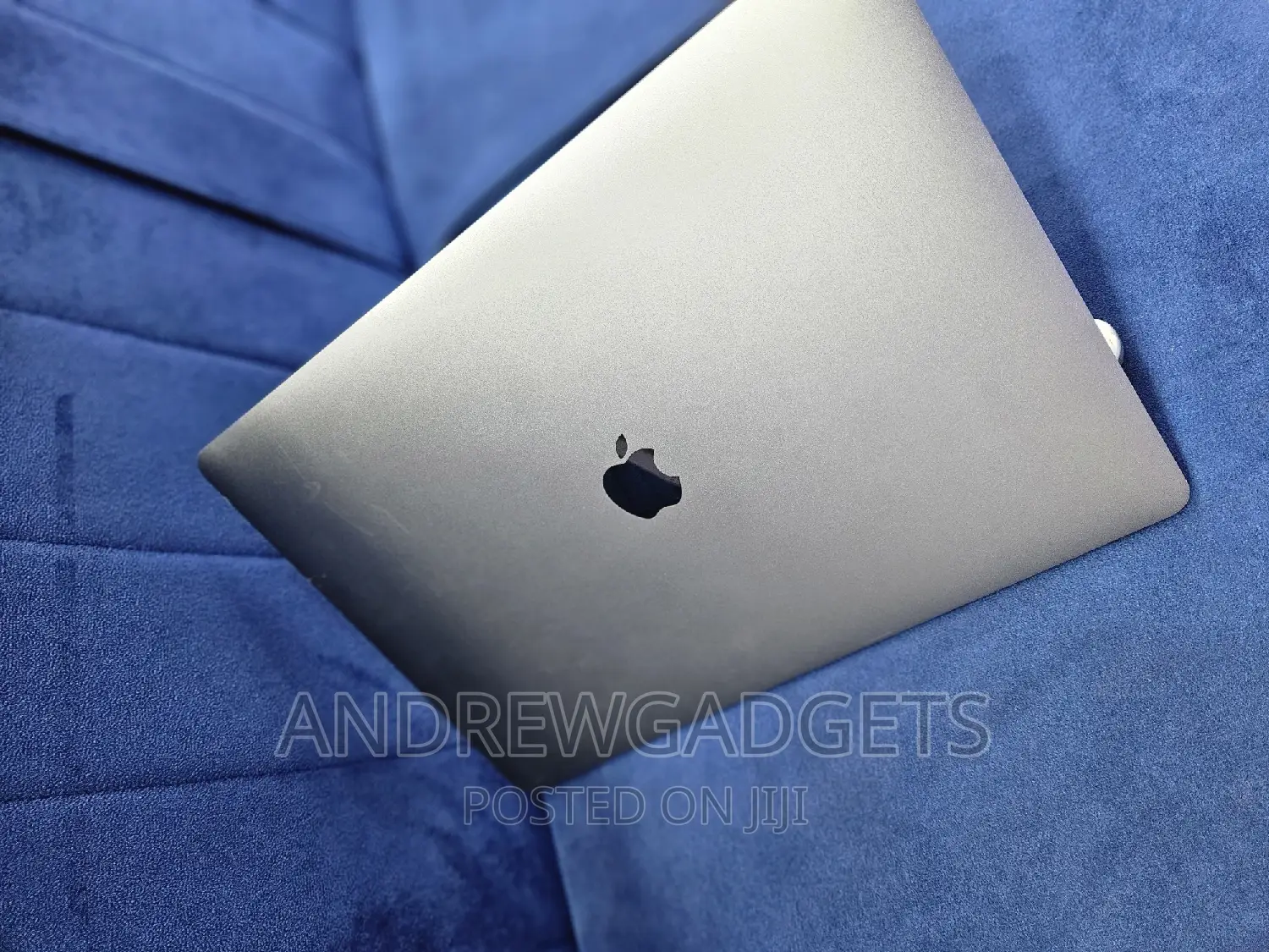 Laptop Apple MacBook Pro 2017 16GB Intel Core i7 SSD 256GB