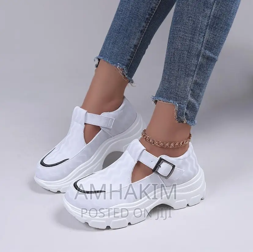 Classic Ladies Comfortable Shoes