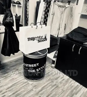 Style Packaging Bags In All Sizes