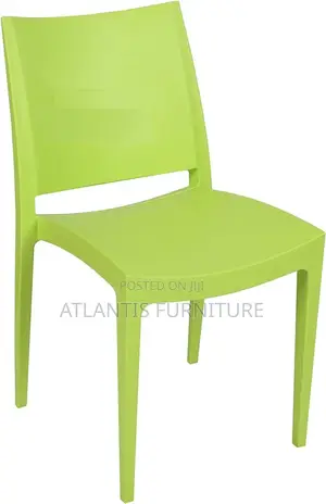 Plastic Chairs (Green)Bland New