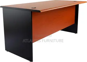 A Smart Office Table 140cm(Bland New)